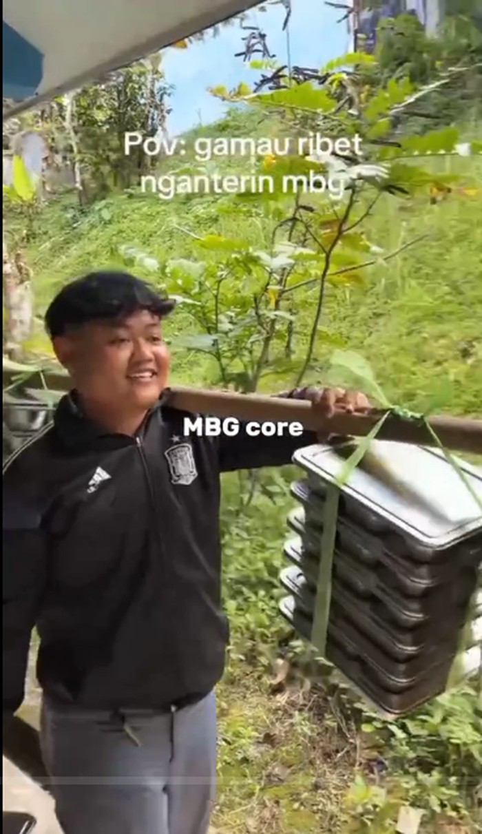 ‘MBG Core’ di TikTok Ini Tunjukkan Momen Kocak Murid Makan MBG ‘MBG Core’ di TikTok Ini Tunjukkan Momen Kocak Murid Makan MBG