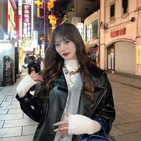 FTransgender 22 tahun itu kemudian mulai belajar tata rias di sekolah kecantikan. Foto: Instagram Miyon