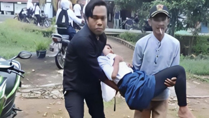 Pelajar SMP di Kayong Utara Diduga Keracunan MBG