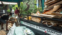 Selain memberikan keuntungan ekonomi, kegiatan ini juga mendorong kesadaran warga untuk lebih peduli terhadap lingkungan.