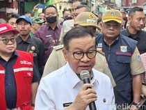 Pramono Puji Damkar Tangani Kebakaran Tamansari: 12 Kucing pun Diselamatkan