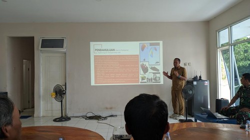 Rapat koordinasi persiapan event Sky Lancing International Paragliding Xcross Country Championship 2025 di kantor Lanud Bizam, Selasa (30/9/2025). (Ahmad Viqi/detikBali)