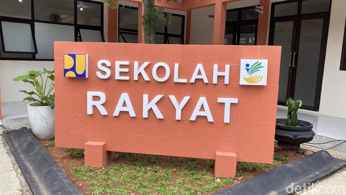 Sekolah Rakyat di Balai Besar Pelatihan Vokasi dan Produktivitas (BBPVP semarang), Kecamatan Pedurungan, Kota Semarang, Selasa (30/9/2025).