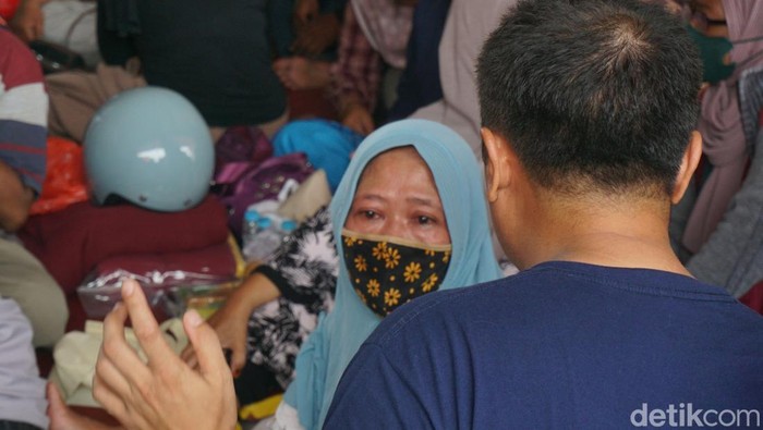 Situasi di Ponpes Al Khoziny Sidoarjo pasca kejadian bangunan musala ambruk, Selasa (30/9/2025).