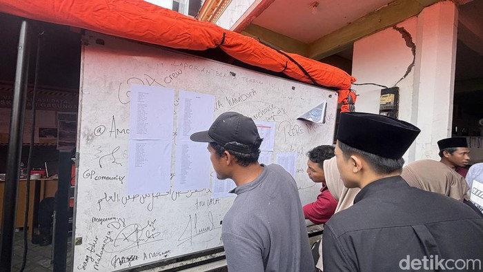 Situasi di Ponpes Al Khoziny Sidoarjo usai ambruk