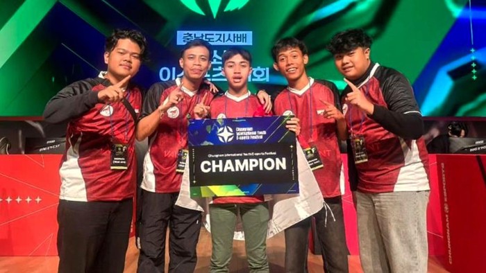 Tim Esports yang berhasil jadi juara di Esports Festival In Chungnam Korea.