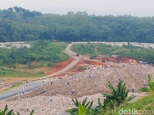 Usia TPA Sarimukti Diprediksi Tinggal Beberapa Bulan Lagi