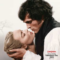 Sutradara Buka Suara soal Kontroversi Margot Robbie di Film Erotis Wuthering Heights