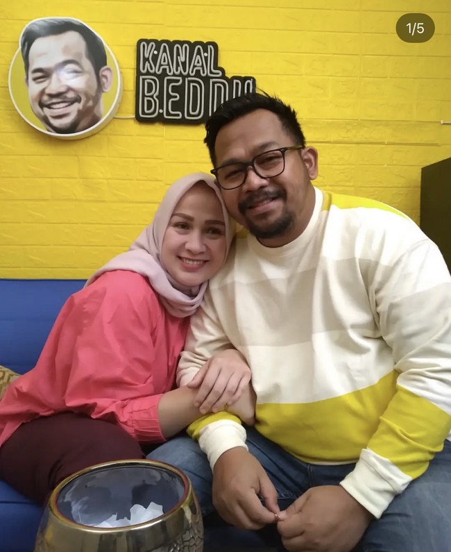 Menurut penuturan kuasa hukum Bedu, Dendy Finsa, perceraian tersebut dipilih karena adanya cekcok yang tak kunjung berakhir. Foto: Instagram/@beddu17