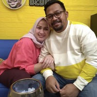 Menurut penuturan kuasa hukum Bedu, Dendy Finsa, perceraian tersebut dipilih karena adanya cekcok yang tak kunjung berakhir. Foto: Instagram/@beddu17