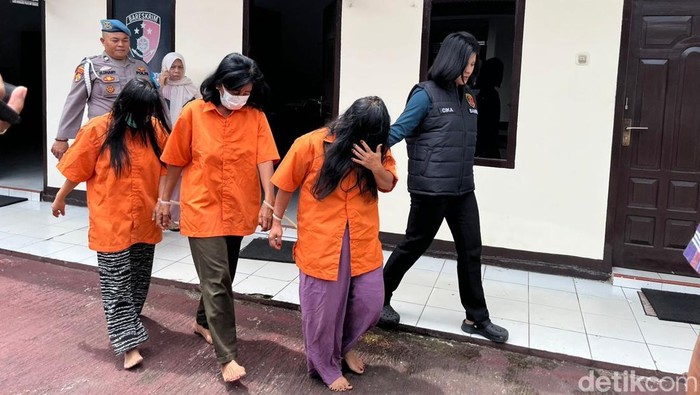Tiga emak-emak pencopet di Jambi ditangkap