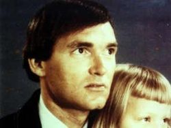 Foto Ini Tampak Biasa Ternyata Simpan Kisah Mengerikan di Baliknya