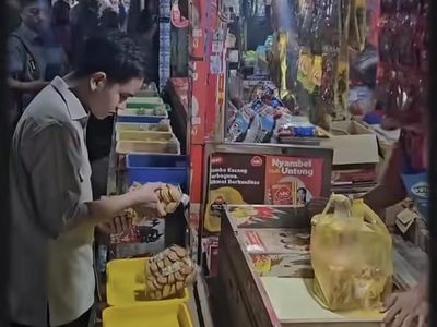 Gibran Rakabuming Ulang Tahun, Intip Momennya Jajan dan Blusukan ke Pasar