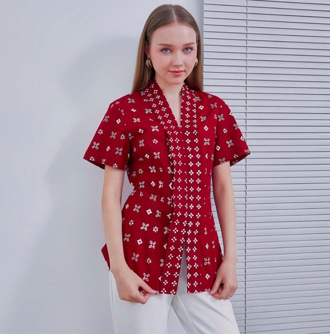 hari batik nasional 2025