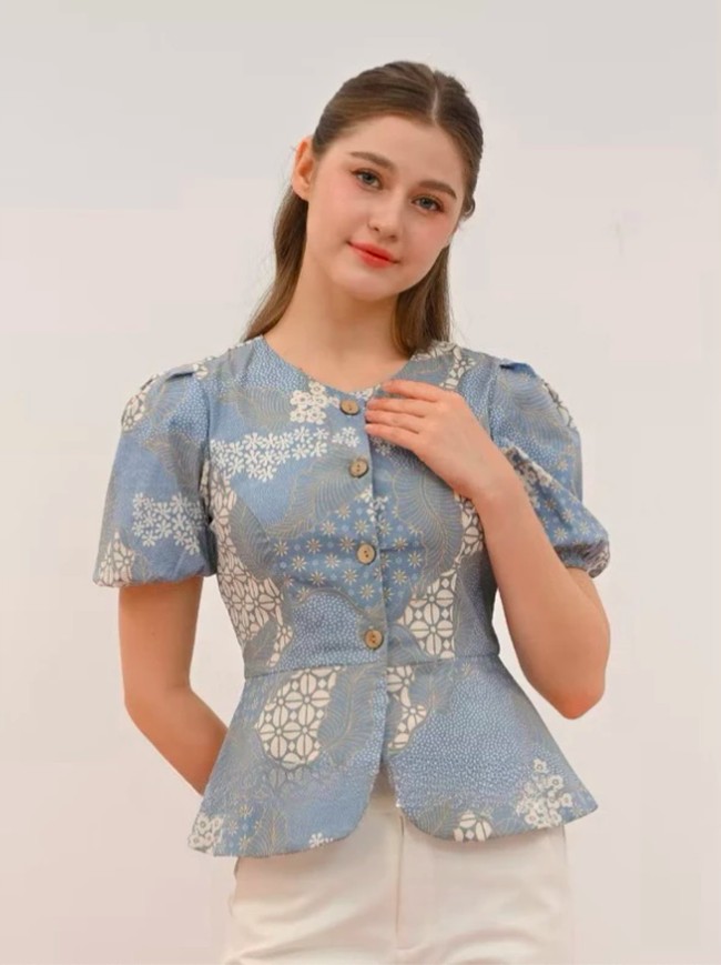 hari batik nasional 2025