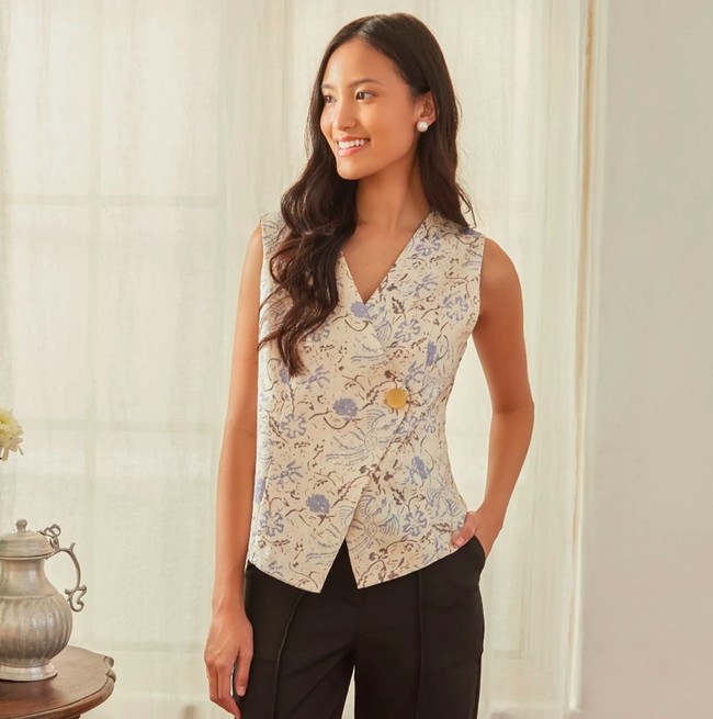 hari batik nasional 2025