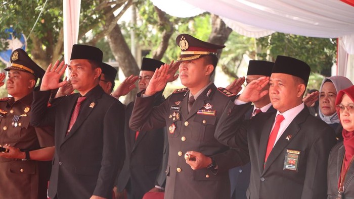 Kapolres Banyuasin AKBP Ruri mengikuti upacara Hari Kesaktian Pancasila