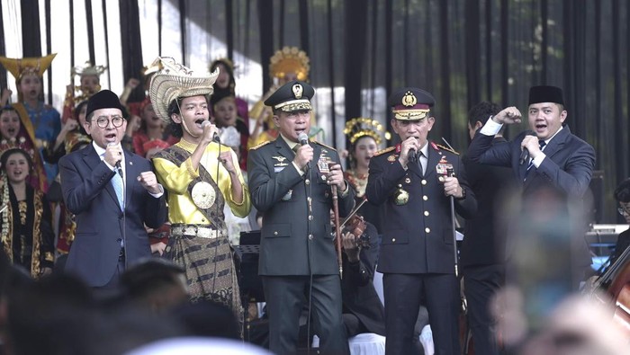 Kemenbud Persembahkan Aubade Lagu Kebangsaan di Hari Kesaktian Pancasila