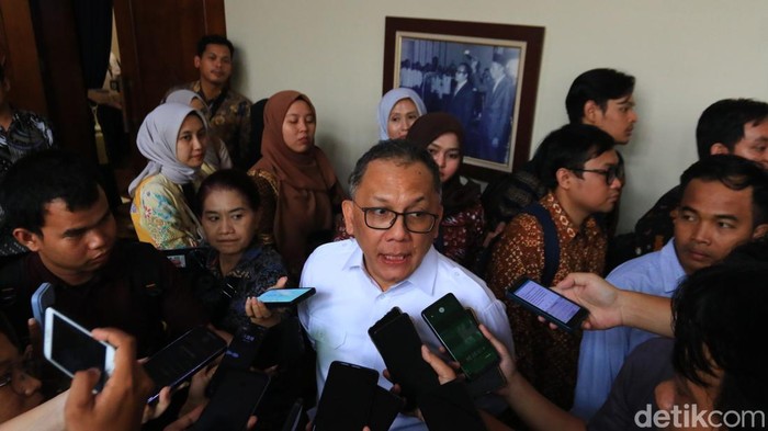 Kepala BRIN, Laksana Tri Handoko, saat ditemui wartawan di UGM, Rabu (1/10/2025).