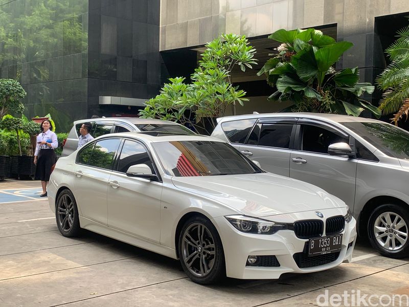 KPK pindahkan 32 kendaraan yang disita di kasus pemerasan Kemnaker ke Rupbasan (Mulia Budi/detikcom)