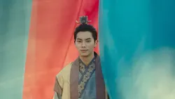 Potret Lee Chae Min, Si Brondong dari Korea
