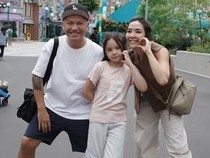 Terpopuler: Momen Gading, Gisel dan Gempi Liburan ke Singapura