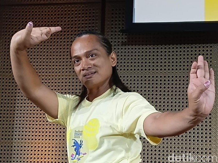 Maestro Seni Tari Lengger Rianto saat ditemui di Galeri Indonesia Kaya pada Selasa (30/9).