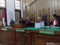 Hakim Jelaskan soal Pemanggilan Gubsu Bobby Jadi Saksi Korupsi Jalan