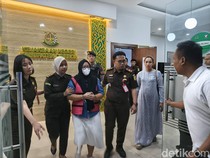 Wanita Pegawai Bank di Cirebon Rugikan Duit Negara hingga Rp 24 M