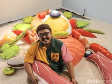 Lukisan Food Monster Mulyana The Mogus Mejeng di Jakarta