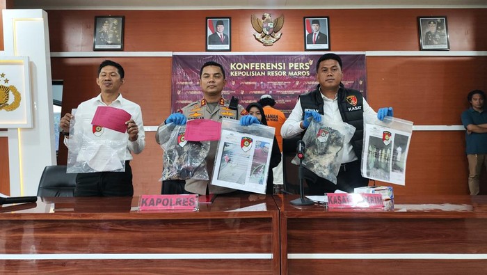 Polres Maros merilis kasus pembakaran 3 masjid di Sulsel.