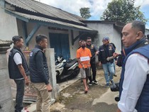 Reka Ulang 42 Adegan Rampok Bunuh Pensiunan Guru Karanganyar