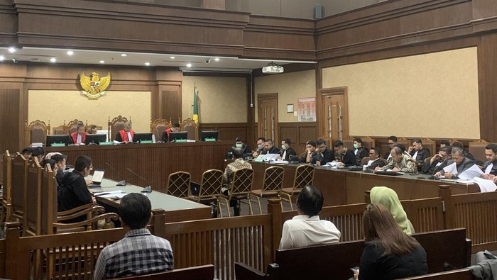 Sidang terdakwa kasus vonis lepas minyak goreng
