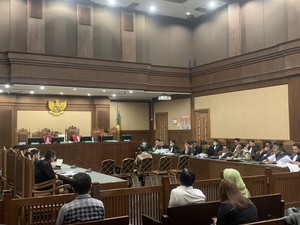 Hakim Tolak Keterangan Istri Terdakwa Kasus Vonis Lepas Migor Dibacakan