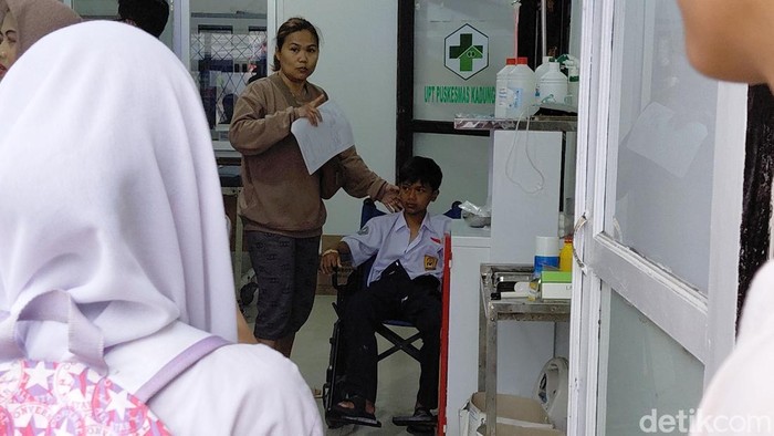 Siswa keracunan MBG di Garut