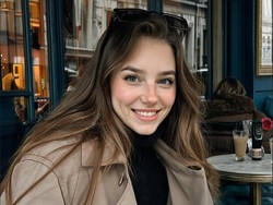 Aktris AI Tilly Norwood Ancaman Terbesar Hollywood