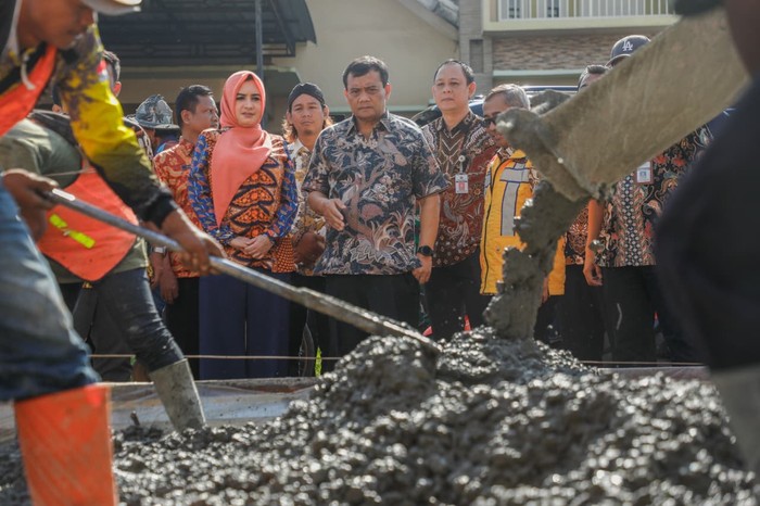 Ahmad Luthfi Tinjau Proyek Jalan Wiradesa–Kajen Rp33 Miliar
