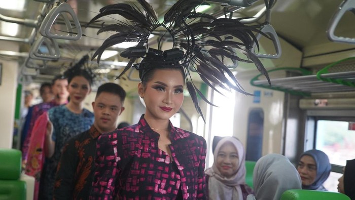 Fashion Batik on the Train and Station