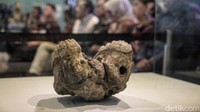 Langkah ini berdasarkan rekomendasi Colonial Collection Committee yang menilai koleksi tersebut bukan sah milik Belanda dan diperoleh dengan cara yang merugikan masyarakat Indonesia.