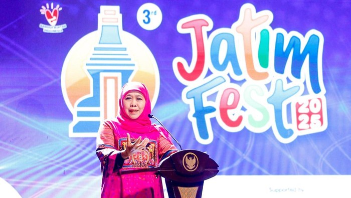 Gubernur Jawa Timur Khofifah Indar Parawansa
