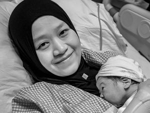 Video: Selamat! Bintang Emon dan Istri Resmi Jadi Orang Tua