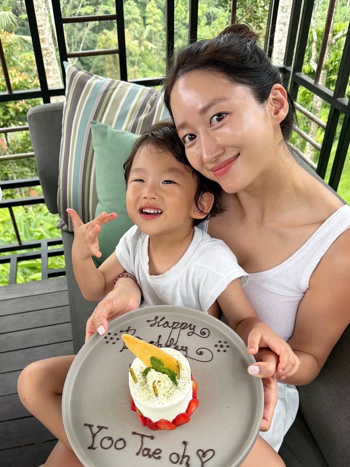 Jeon Hye Bin