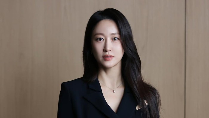 Aktris Korea Jeon Hye Bin pemeran drama Beyond the Bar.