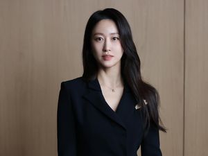 Jeon Hye Bin Minta Maaf soal Kecopetan, Khawatir Citra Bali Jadi Buruk