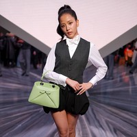 Meskipun biasanya Jisoo BLACKPINK mendapat pujian atas penampilannya di peragaan busana Dior, kali ini gayanya justru mengecewakan banyak orang. Foto: dok. Getty Images