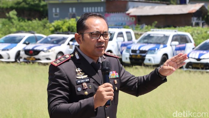 Kapolres Batu AKBP Andi Yudha saat memberikan pengarahan kepada jajarannya