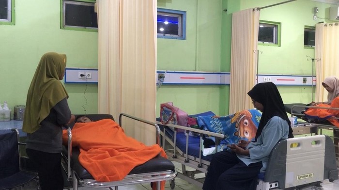 Pelajar di Agam keracunan MBG