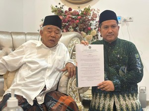 Jaringan Kiai Ajak Salat Gaib Usai Jumatan Doakan Korban Ponpes Al Khoziny