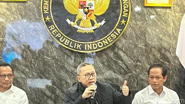 Menteri Koodinator Bidang Pangan Zulkifli Hasan