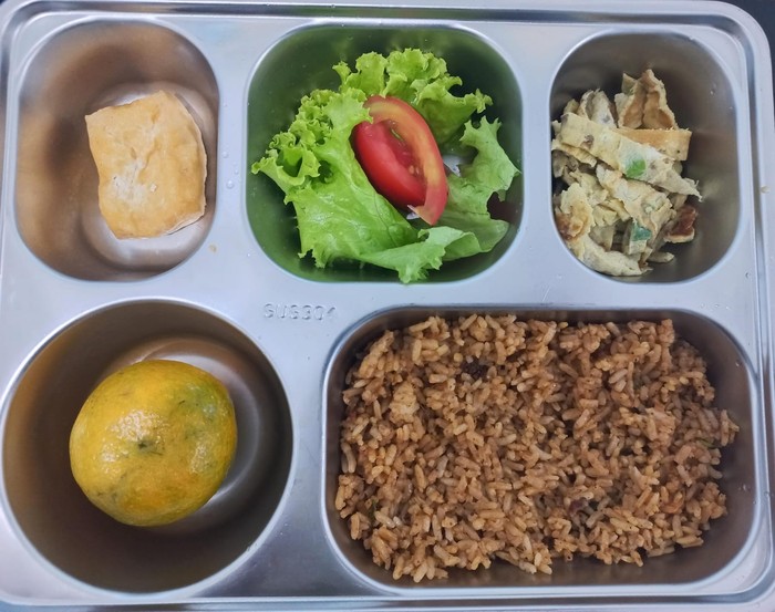 Menu MBG di Agam yang pici keracunan massal (Jeka Kampai/detikSumut)